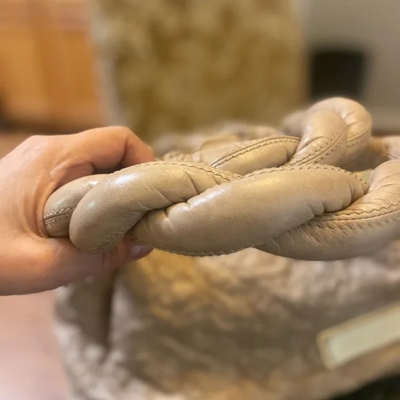 Louis Vuitton Olympe Stratus Bag - Picture 6 of 13